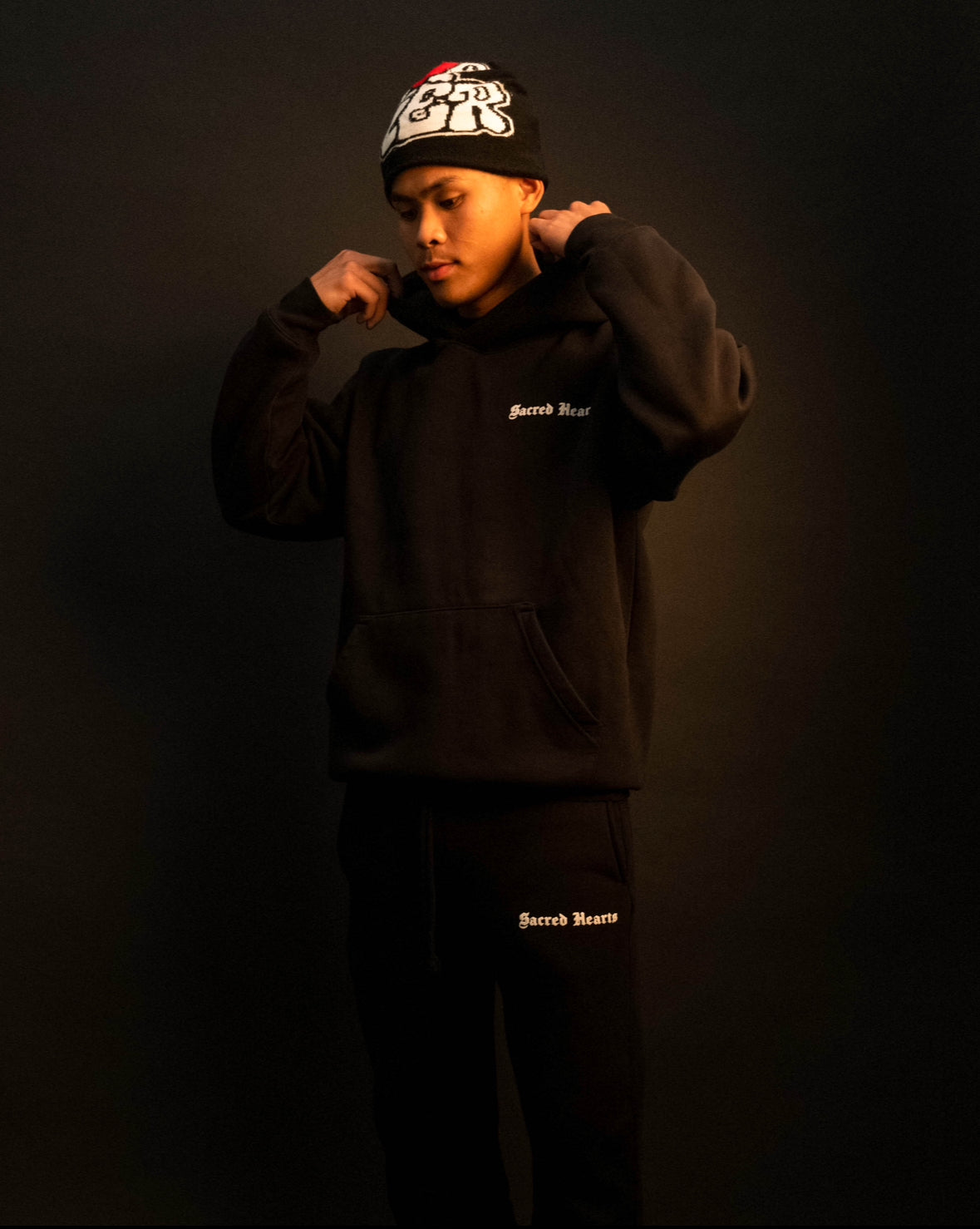 SACRED HEARTS HOODIE